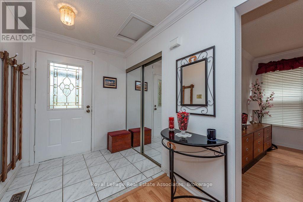 4 Nuttall Street Property Photo 4