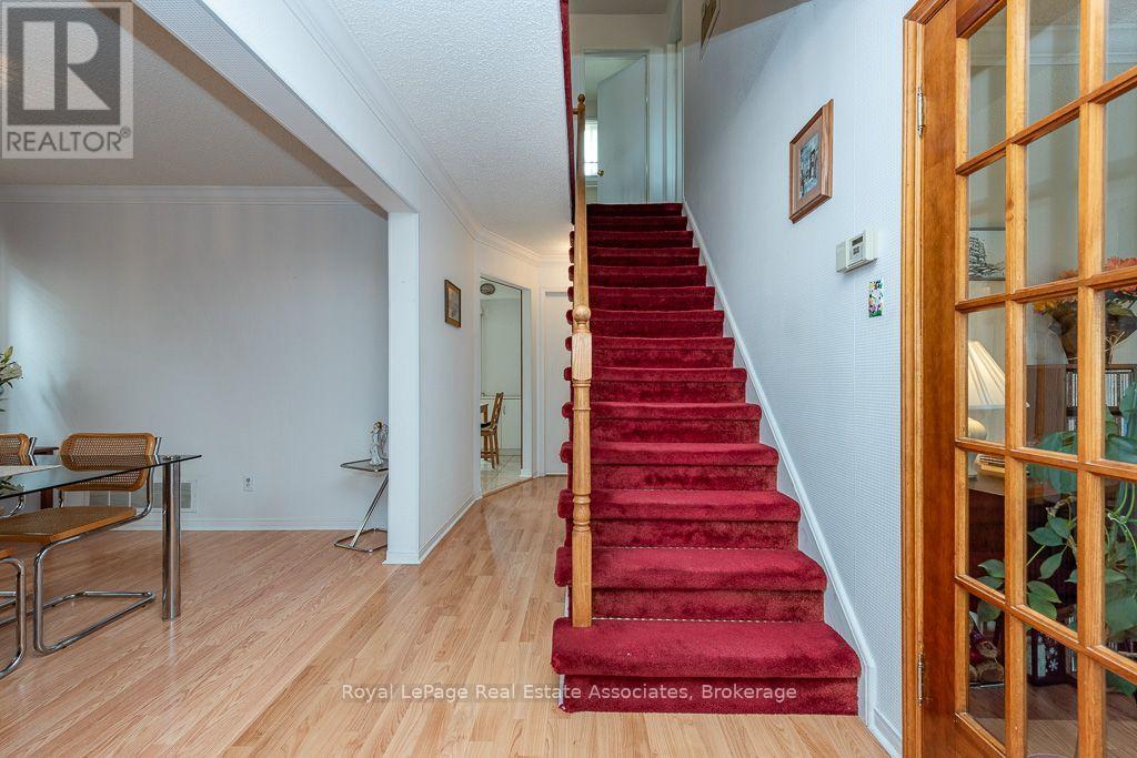 4 Nuttall Street Property Photo 7