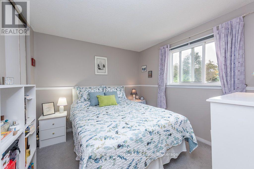 4 Nuttall Street Property Photo 19