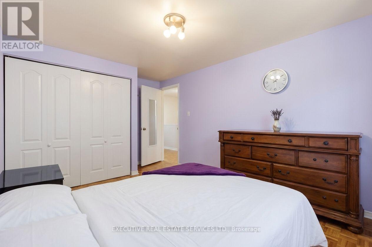 60 Chipwood Crescent Property Photo 7