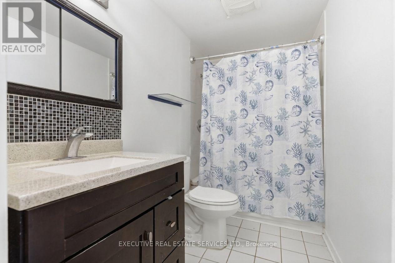 60 Chipwood Crescent Property Photo 8