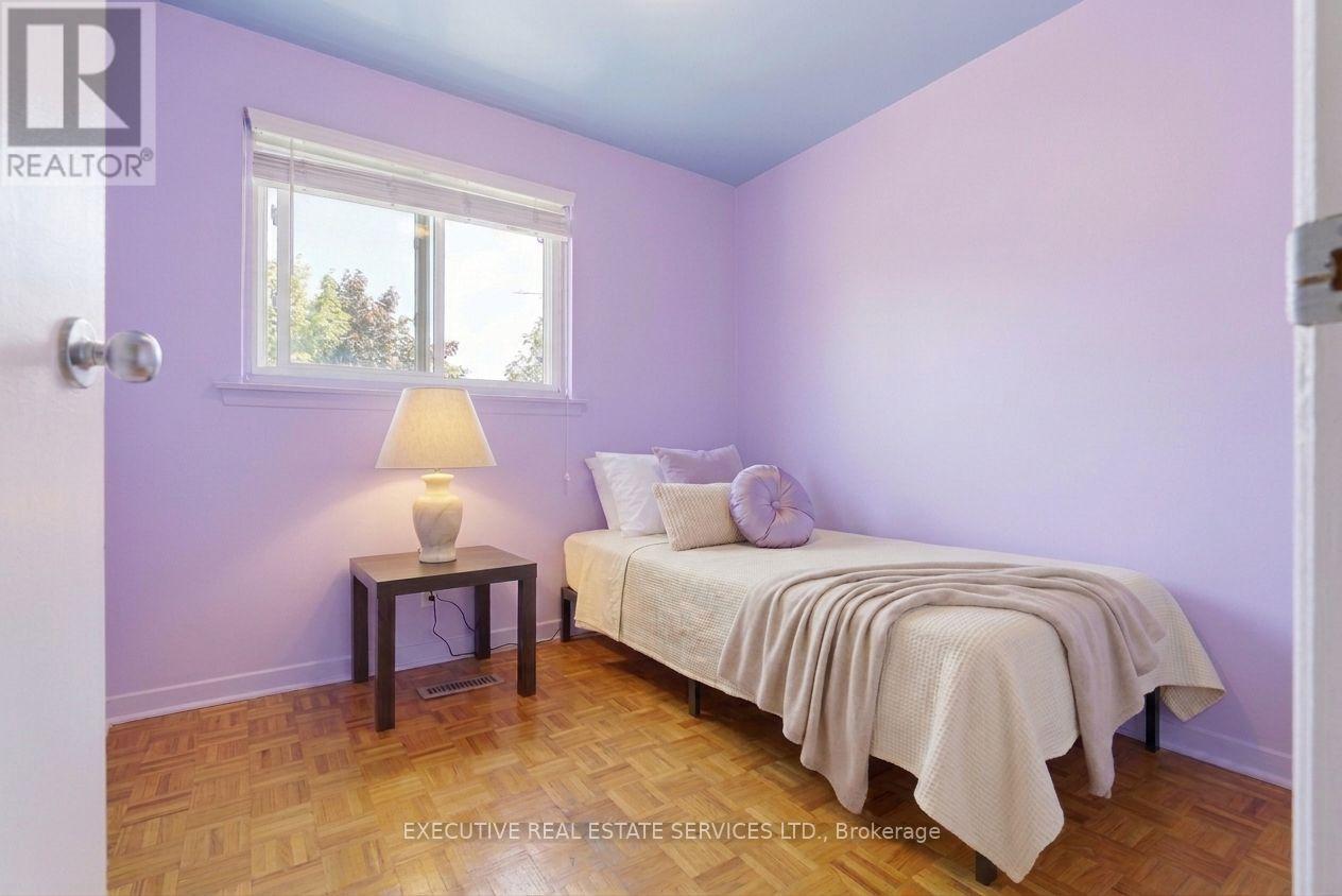 60 Chipwood Crescent Property Photo 13