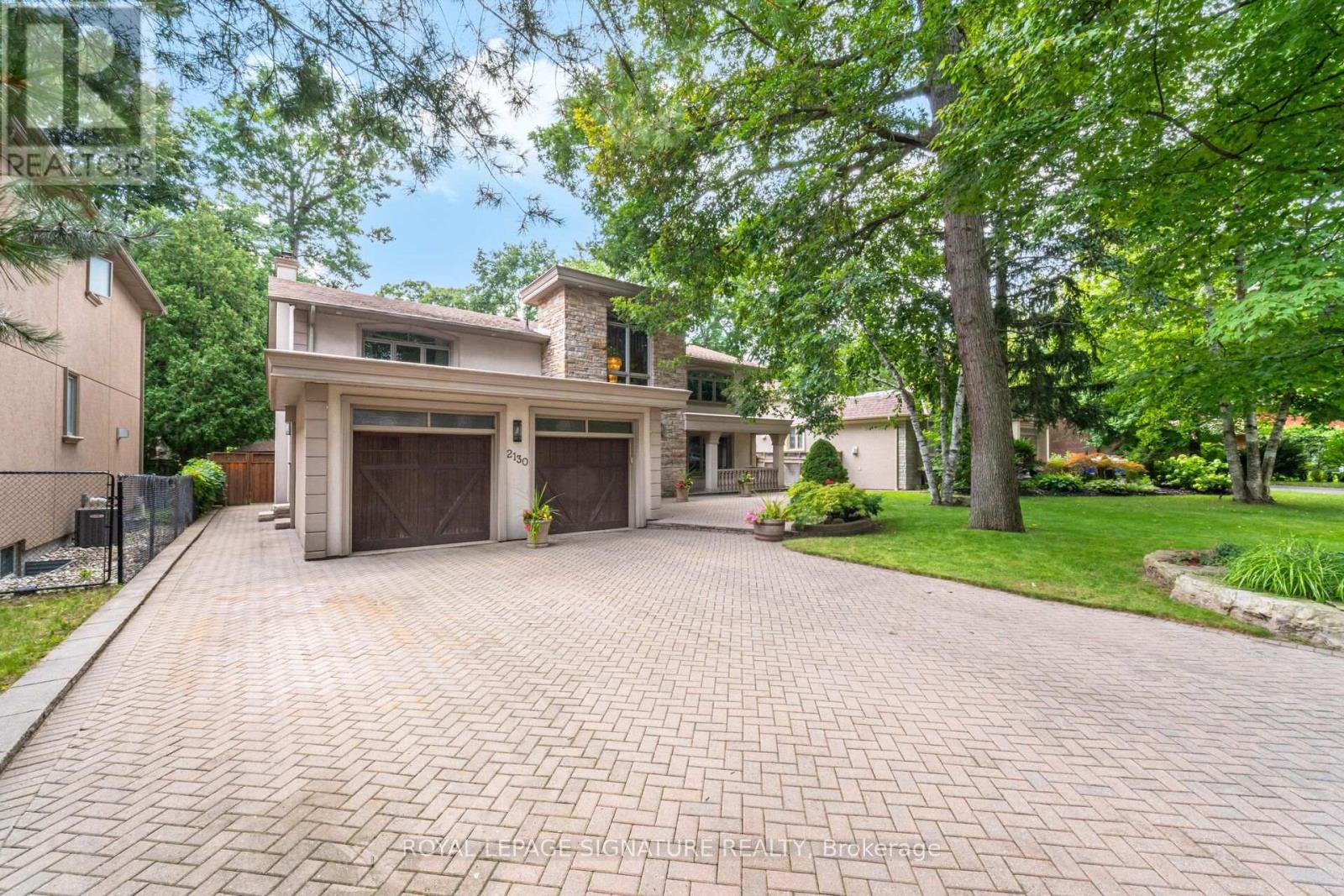 2130 AUTUMN BREEZE DRIVE N Property Photo 1