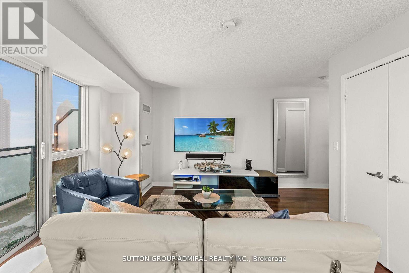 2513 - 155 Legion Road Property Photo 4