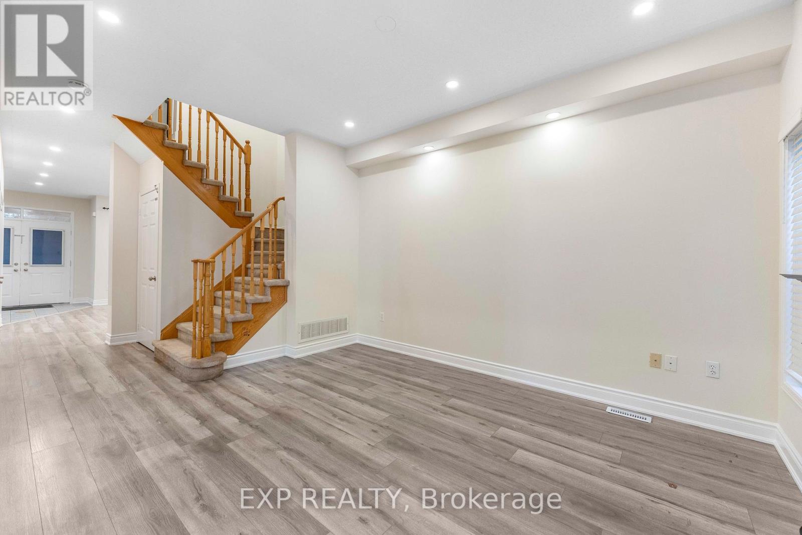 7 Overture Lane Property Photo 11