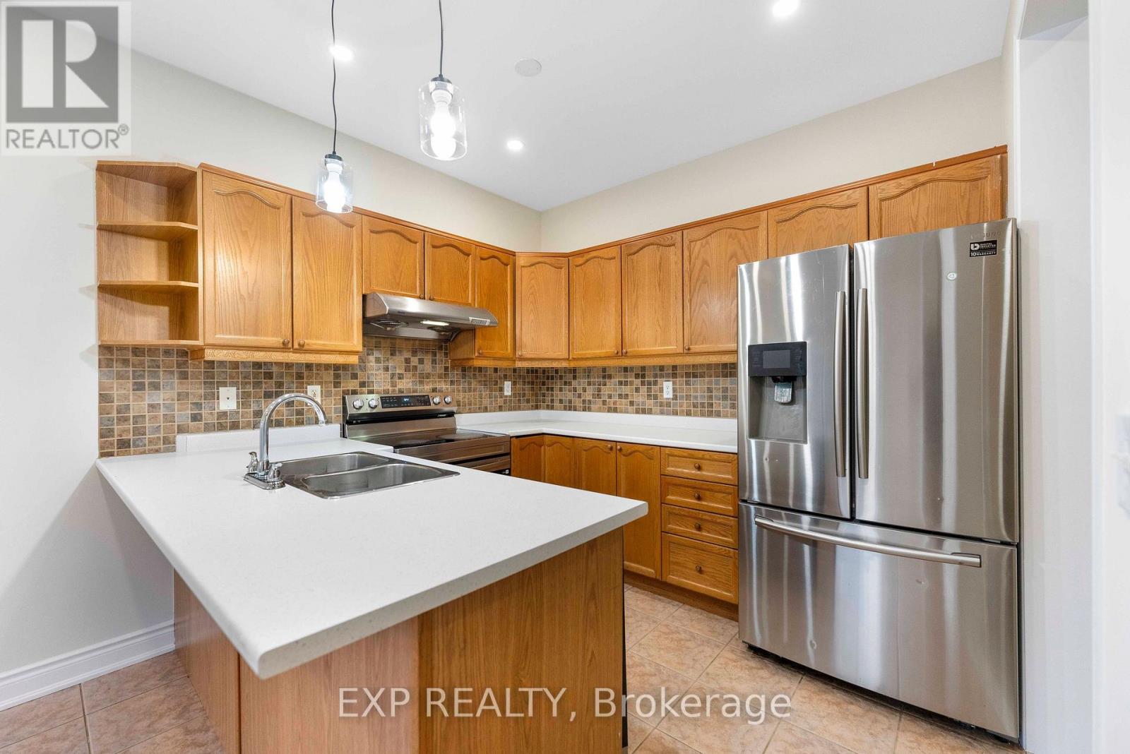 7 Overture Lane Property Photo 14