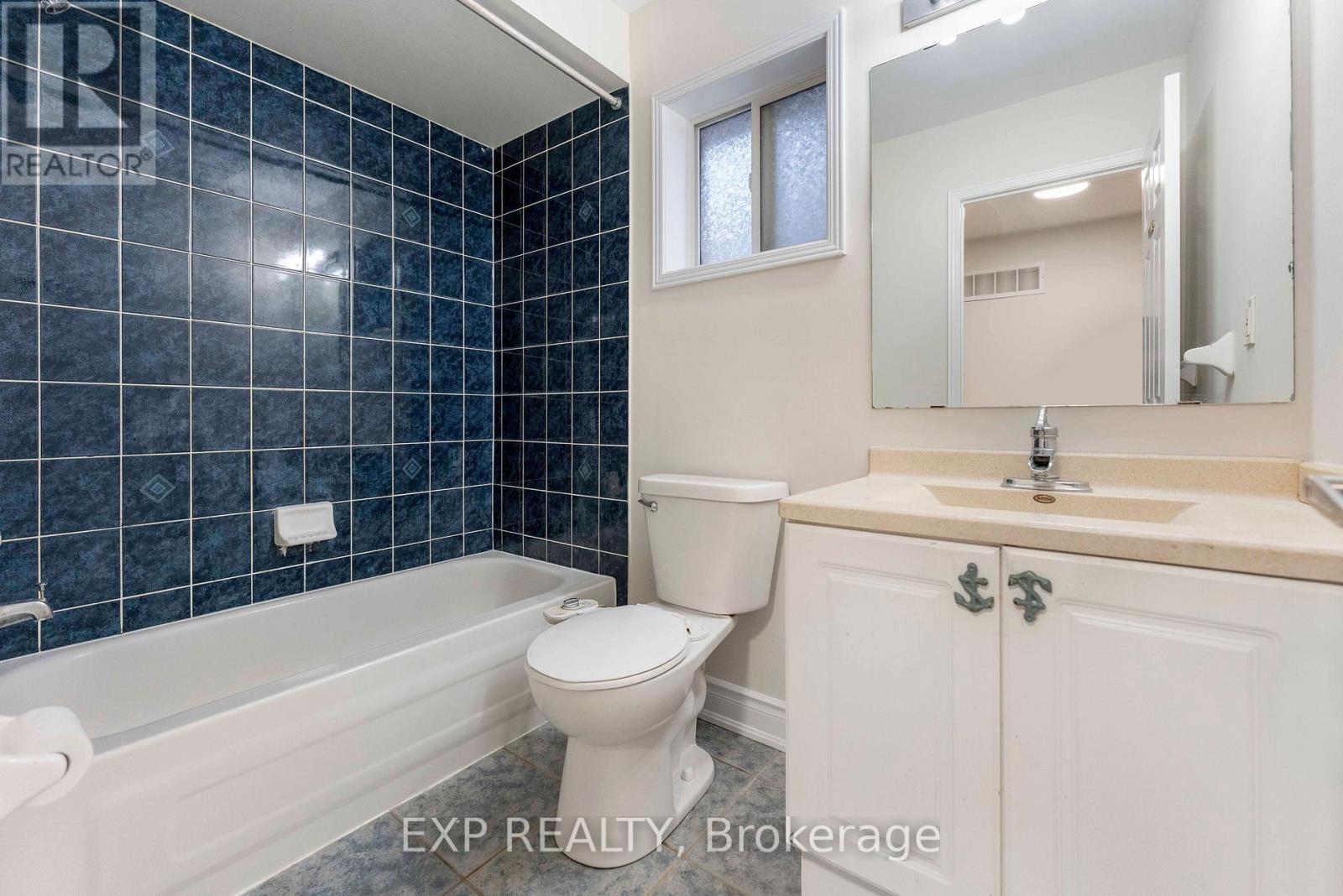 7 Overture Lane Property Photo 31