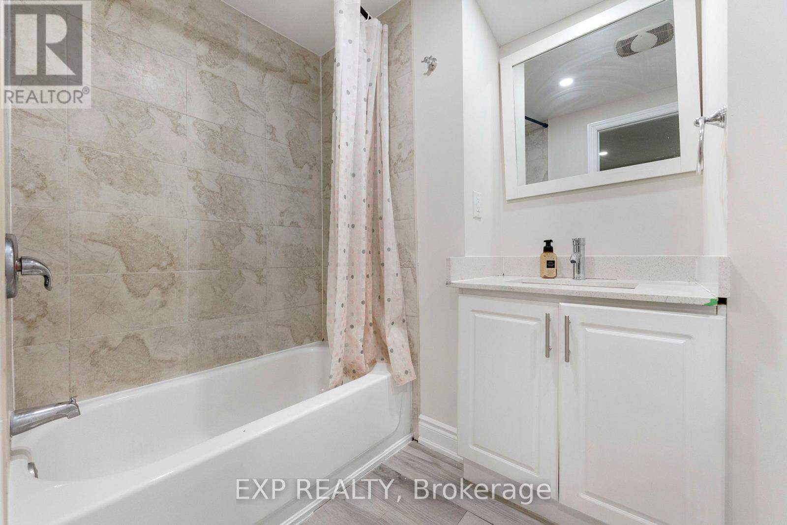 7 Overture Lane Property Photo 38