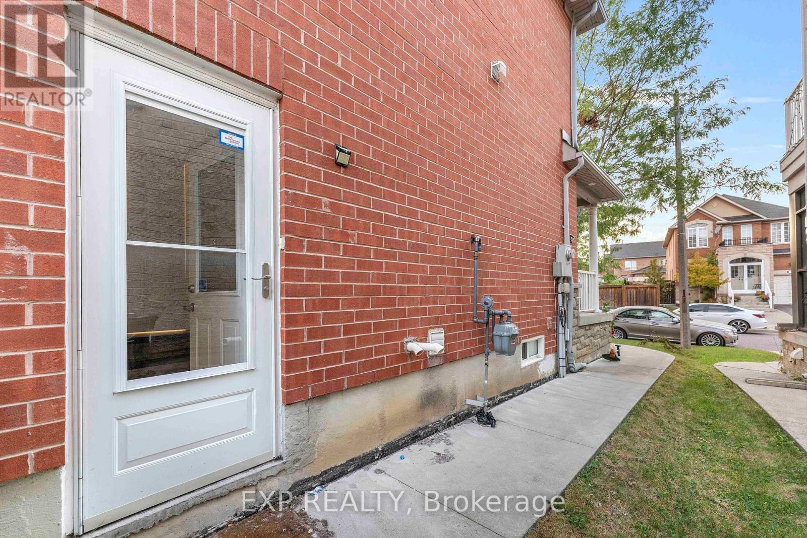 7 Overture Lane Property Photo 39