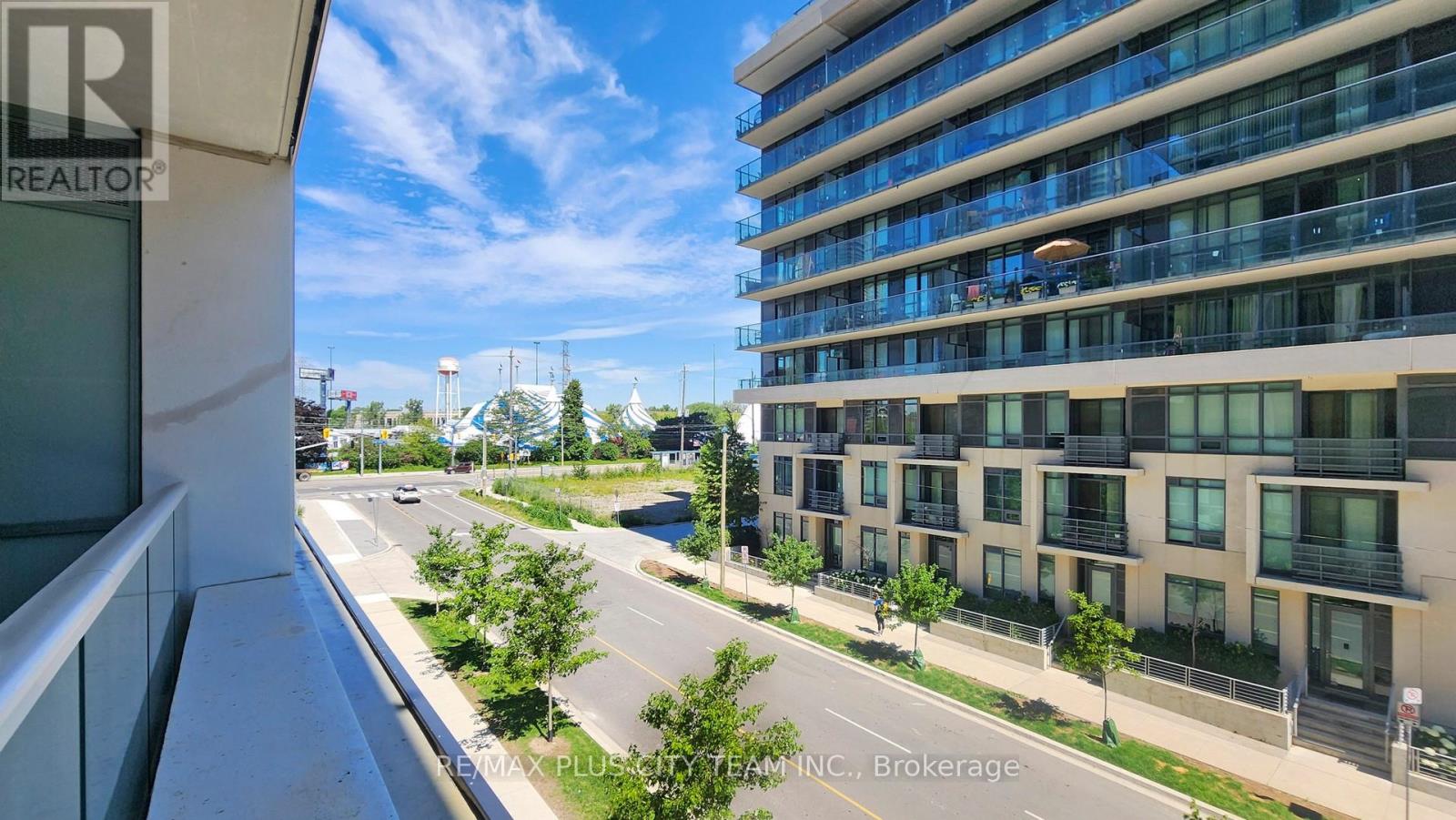 205 - 70 Annie Craig Drive W Property Photo 17