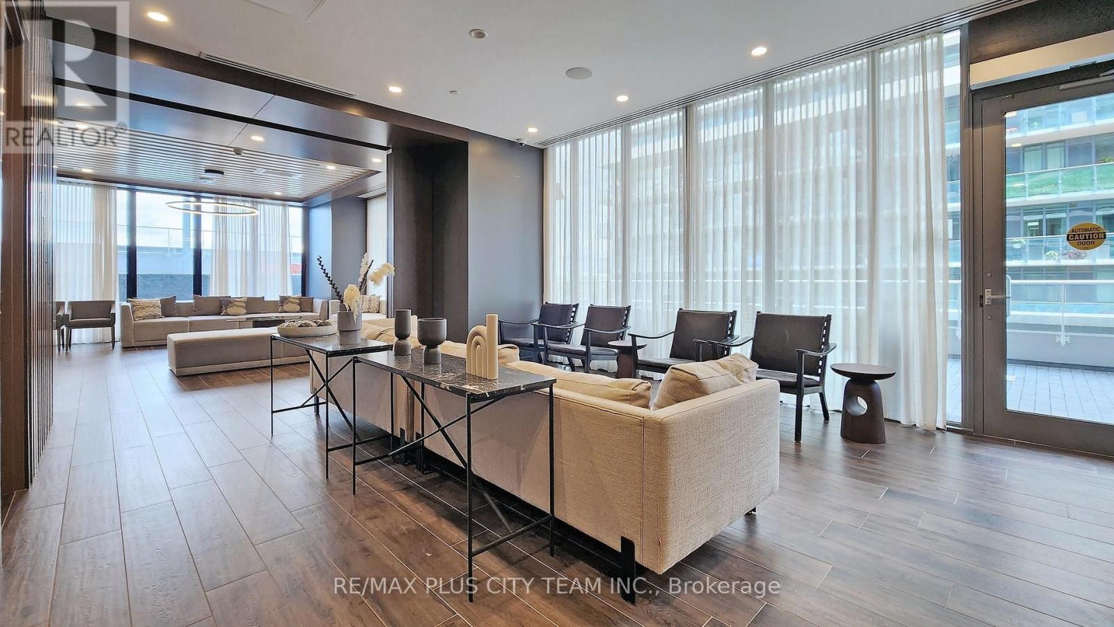 205 - 70 Annie Craig Drive W Property Photo 20