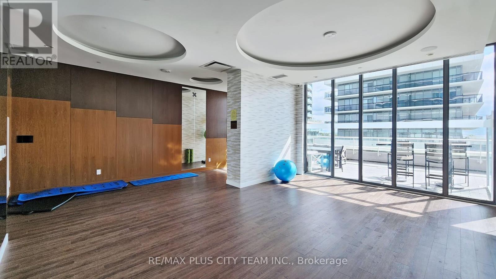 205 - 70 Annie Craig Drive W Property Photo 26