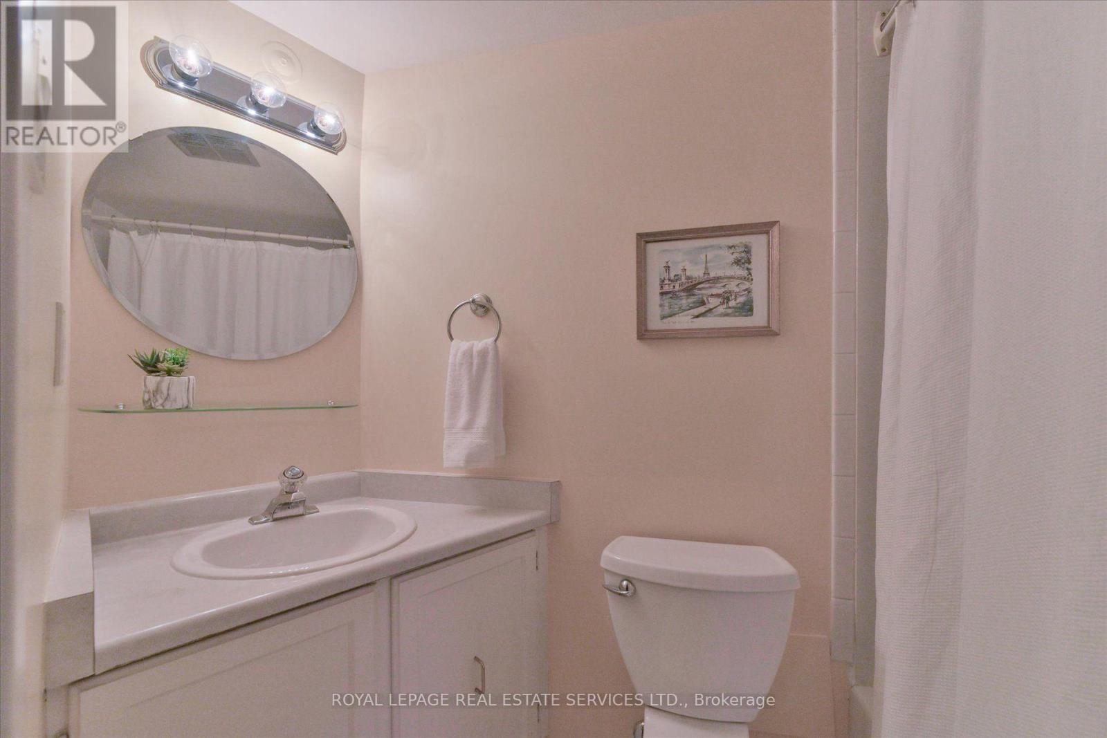 E1 - 284 Mill Road Property Photo 29