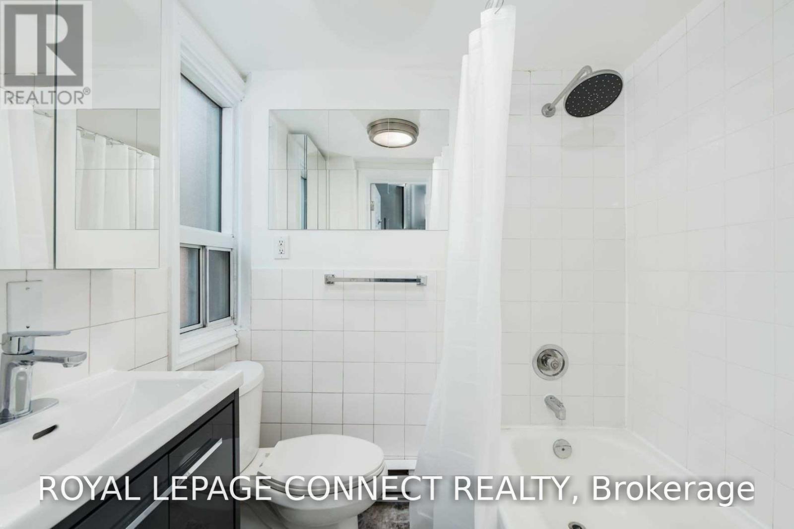 Suite 4 - 307 Pacific Avenue Property Photo 15