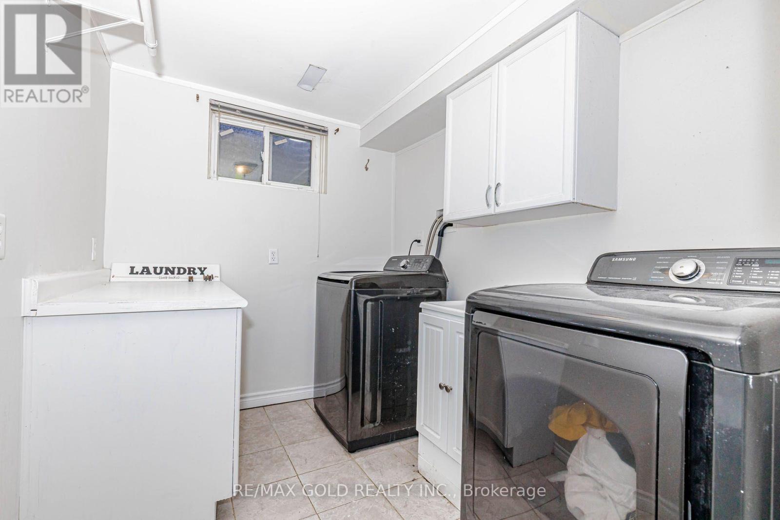 240 Simmons Boulevard Property Photo 32
