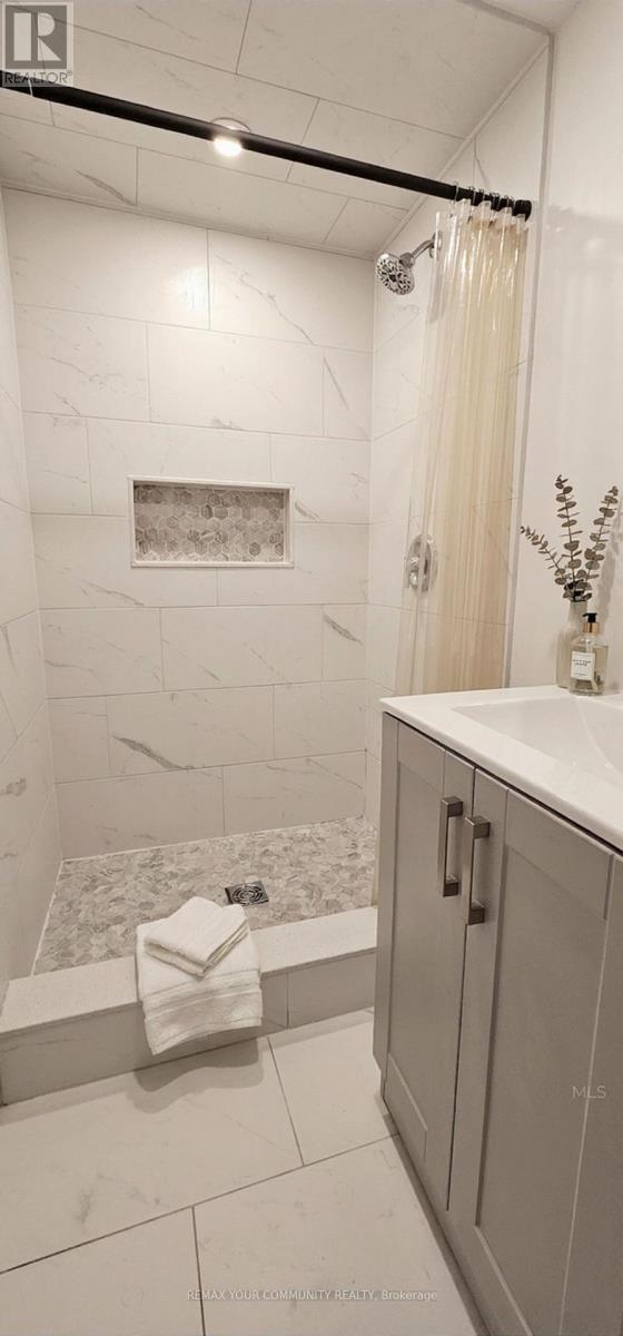51 Davelayne Road Property Photo 8