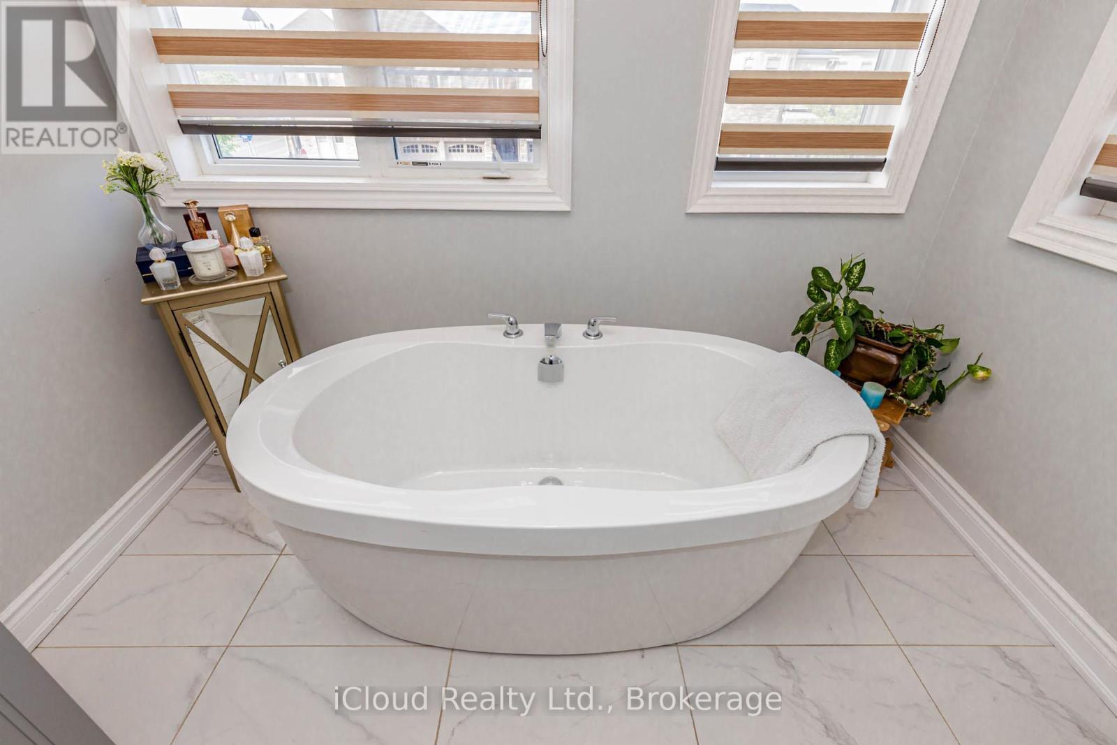 264 Etheridge Avenue Property Photo 18