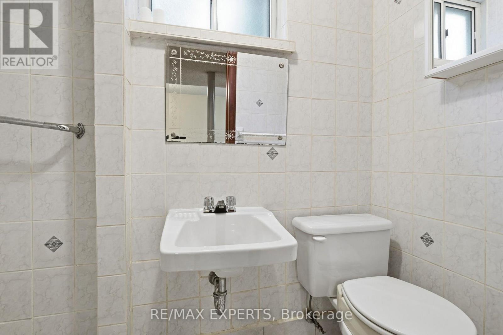 2 Donofree Road Property Photo 28