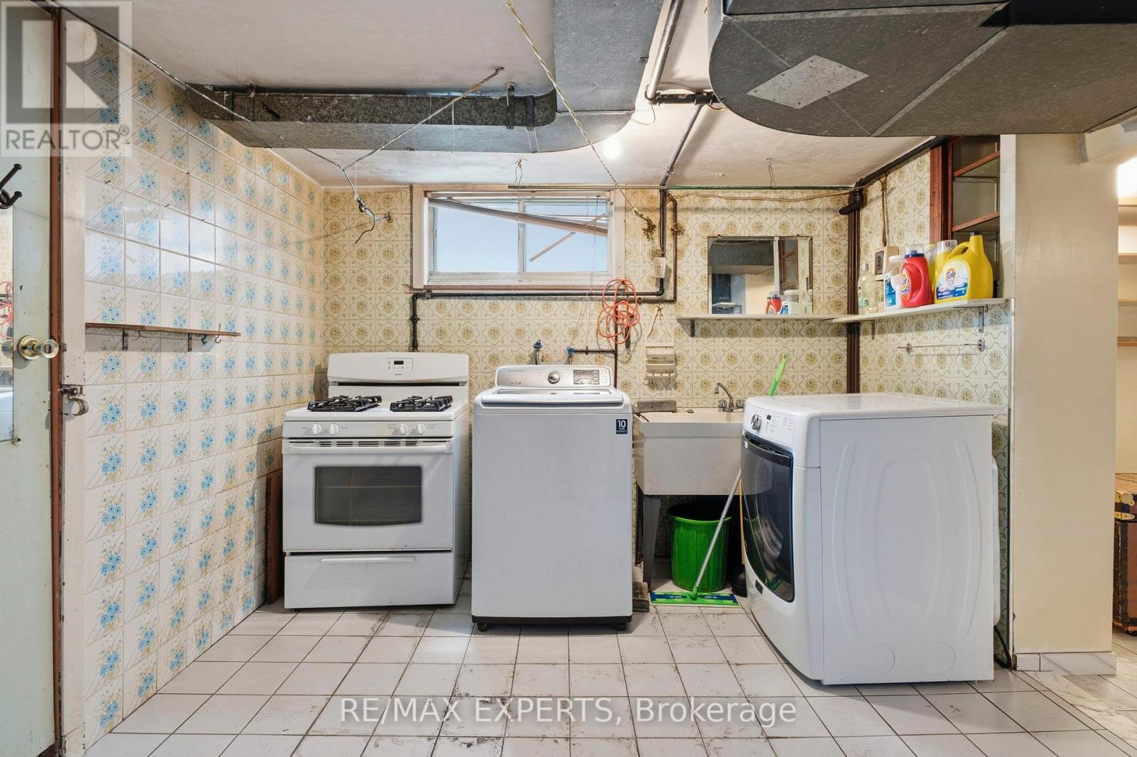 2 Donofree Road Property Photo 30