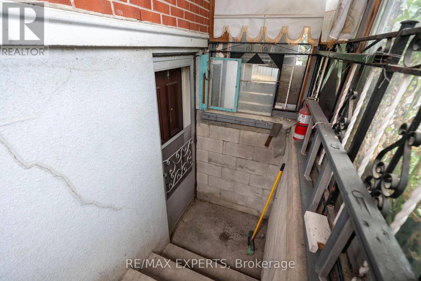2 Donofree Road Property Photo 31