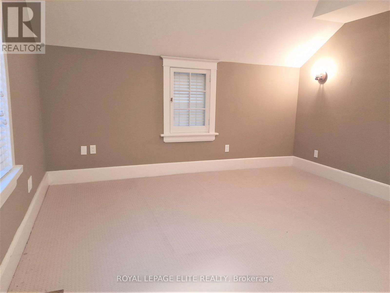 331 Trafalgar Road Property Photo 14