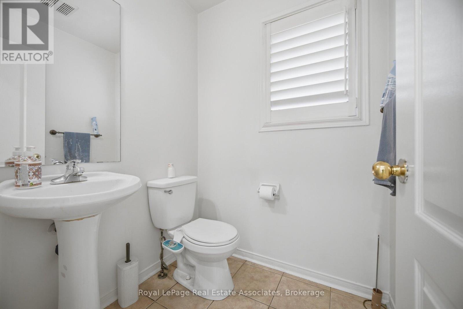70 Echoridge Drive Property Photo 23