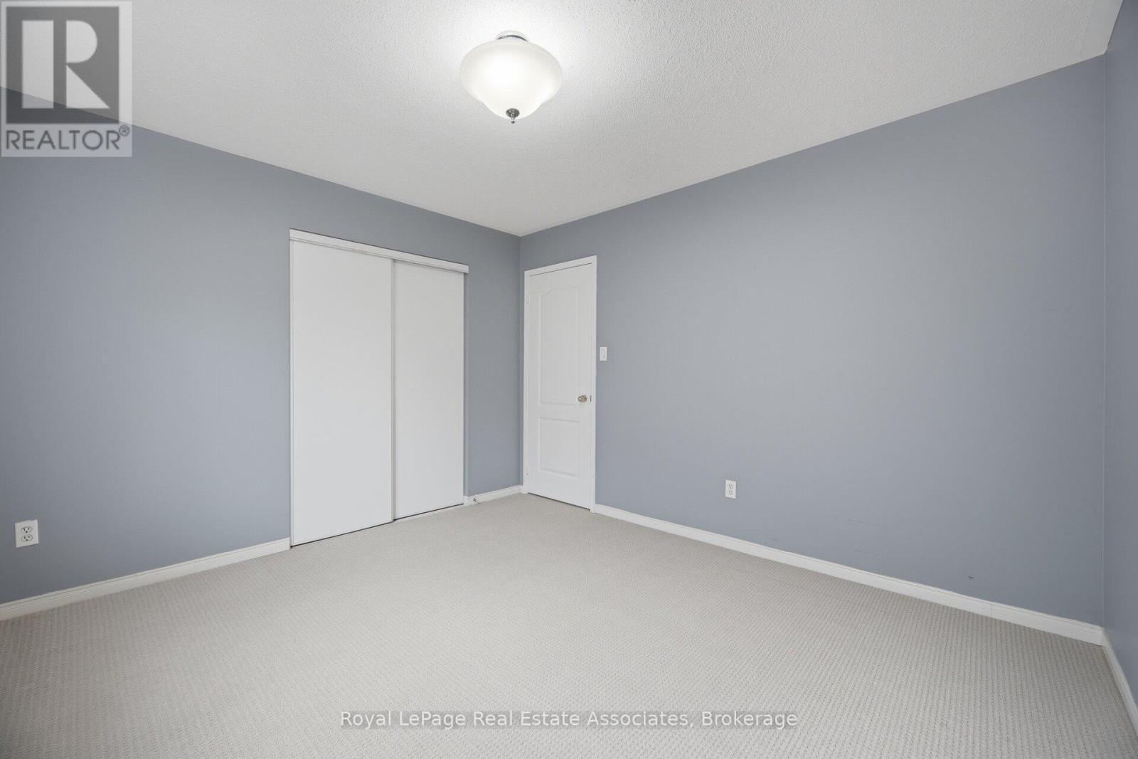70 Echoridge Drive Property Photo 37