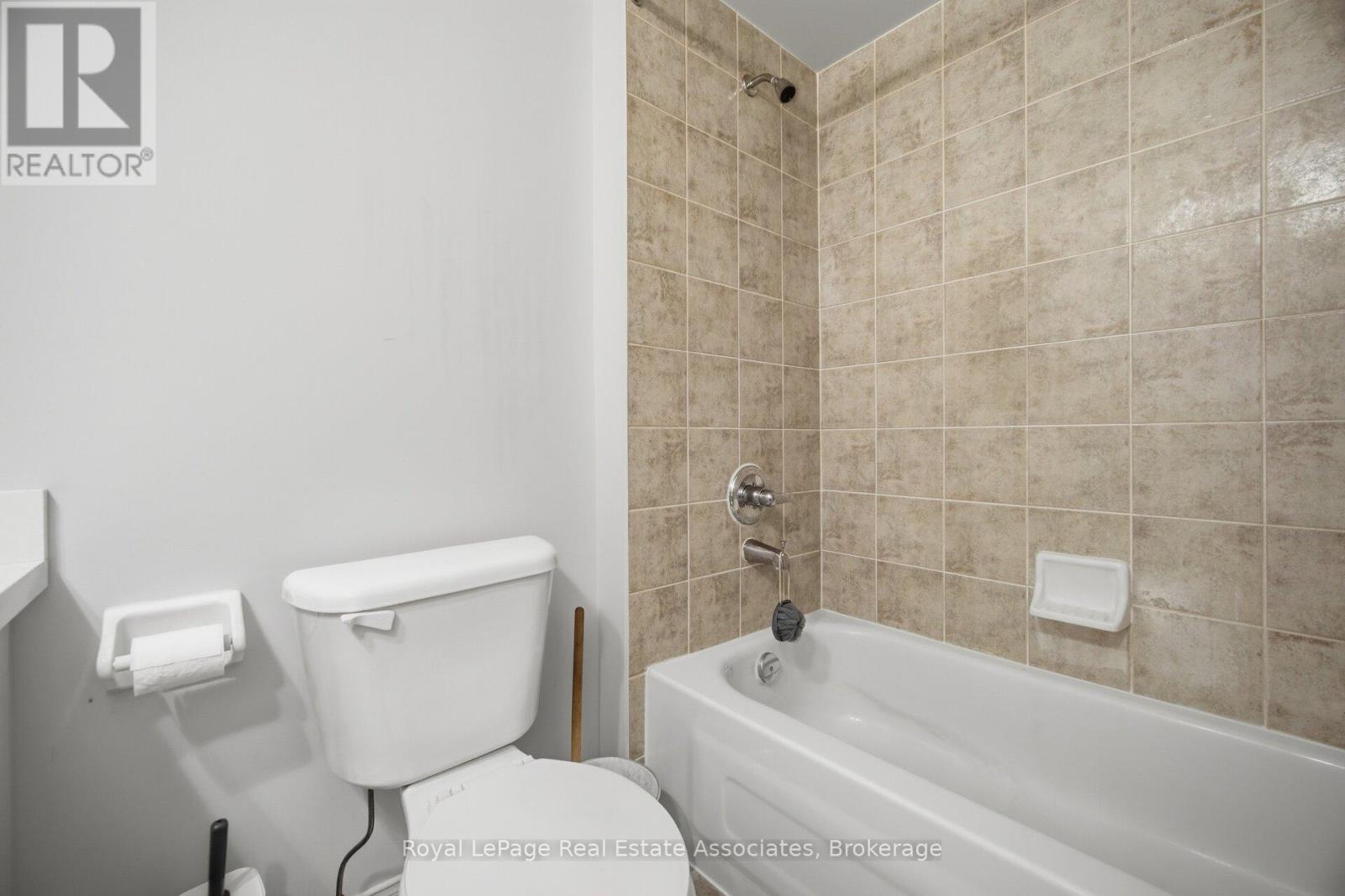 70 Echoridge Drive Property Photo 39