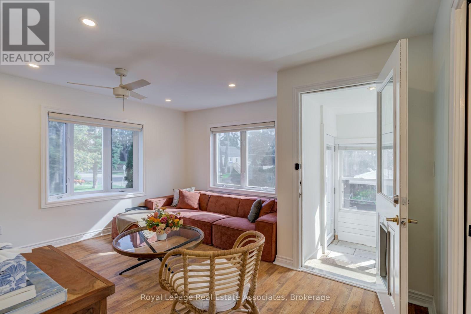 889 Third Street Property Photo 19