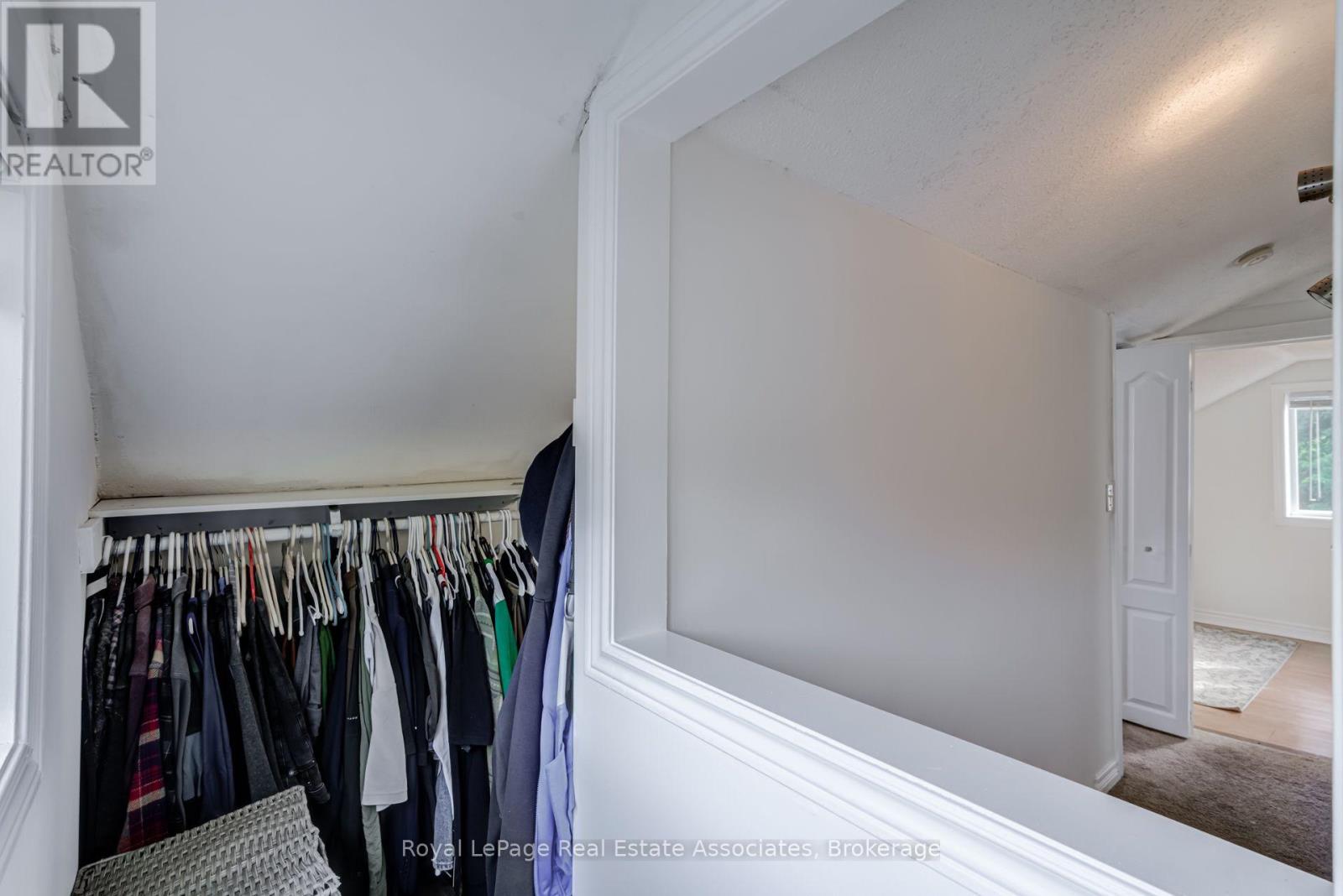 889 Third Street Property Photo 29