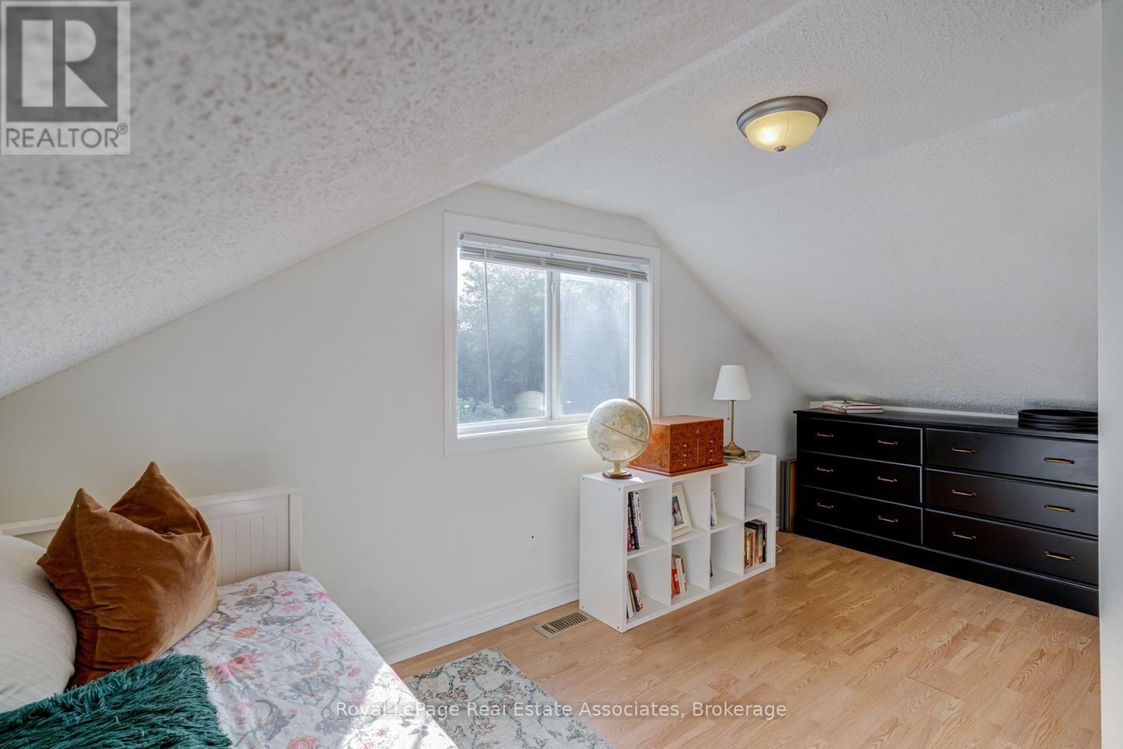 889 Third Street Property Photo 31