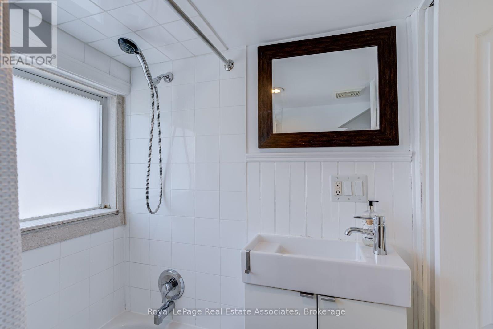 889 Third Street Property Photo 33