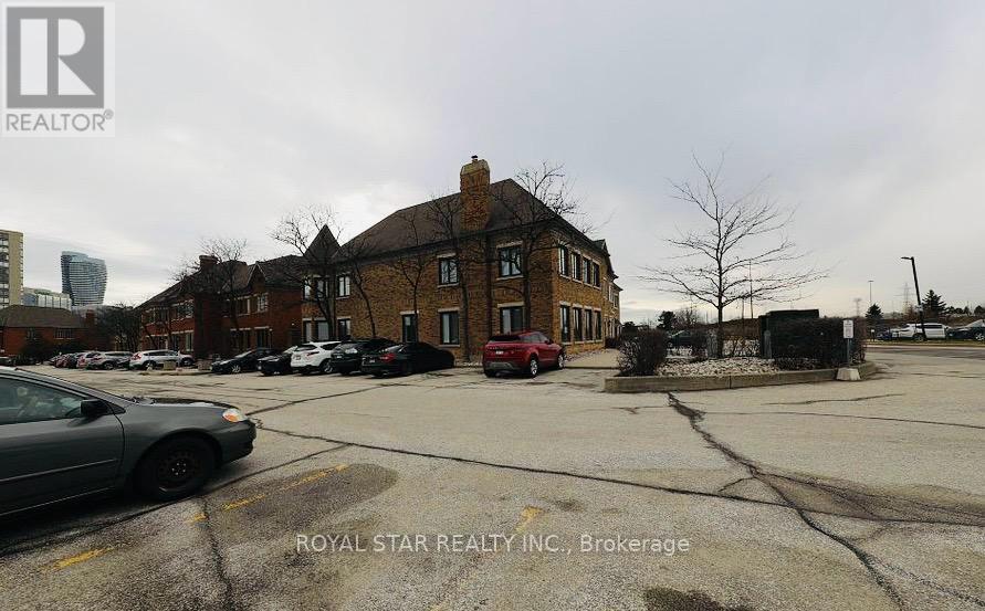 201 - 4315 Village Center Court Property Photo 1