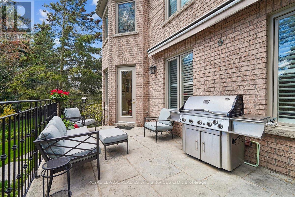 1726 The Pines Property Photo 42