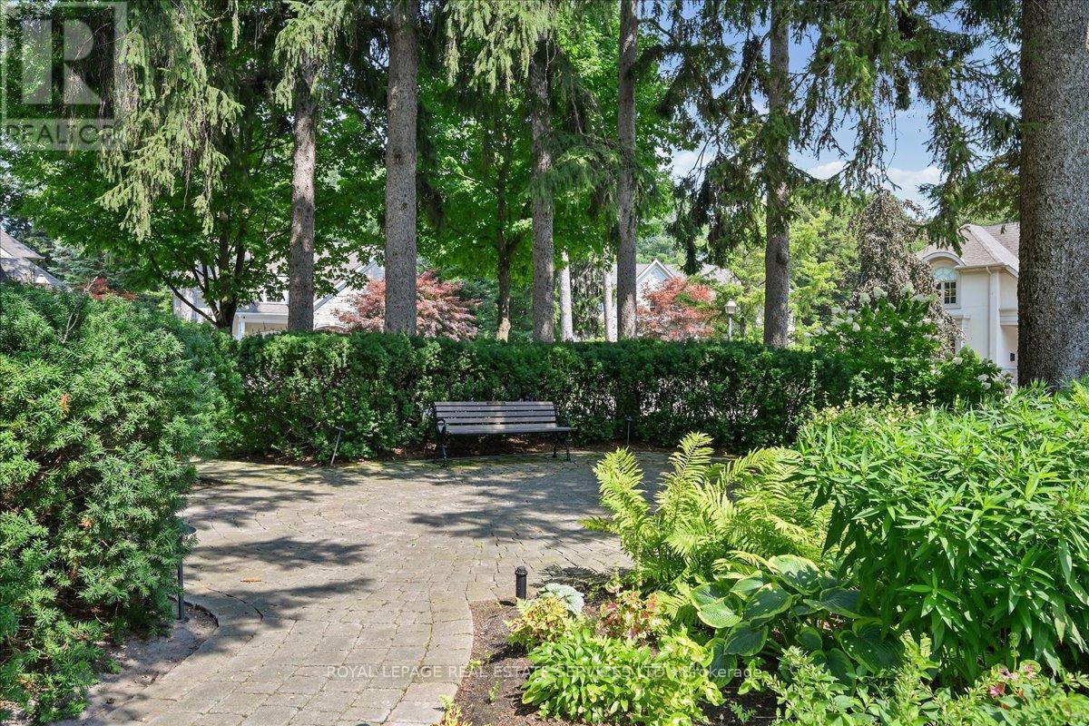 1726 The Pines Property Photo 46