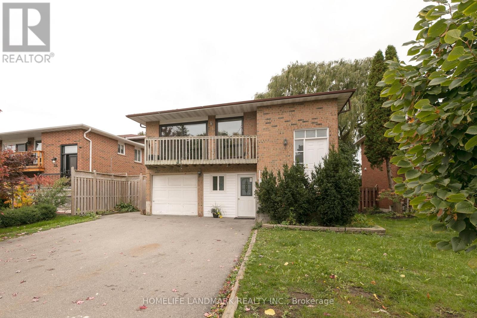 22 BLENHEIM DRIVE Property Photo 1