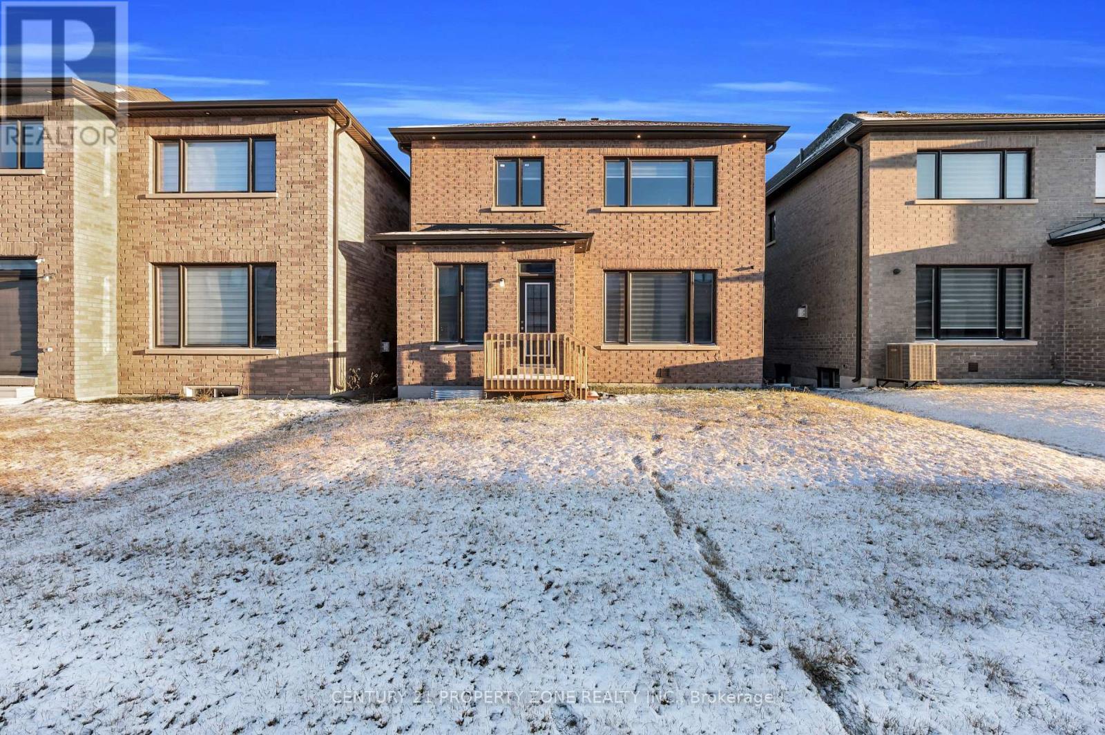 12 Trellanock Road Property Photo 16
