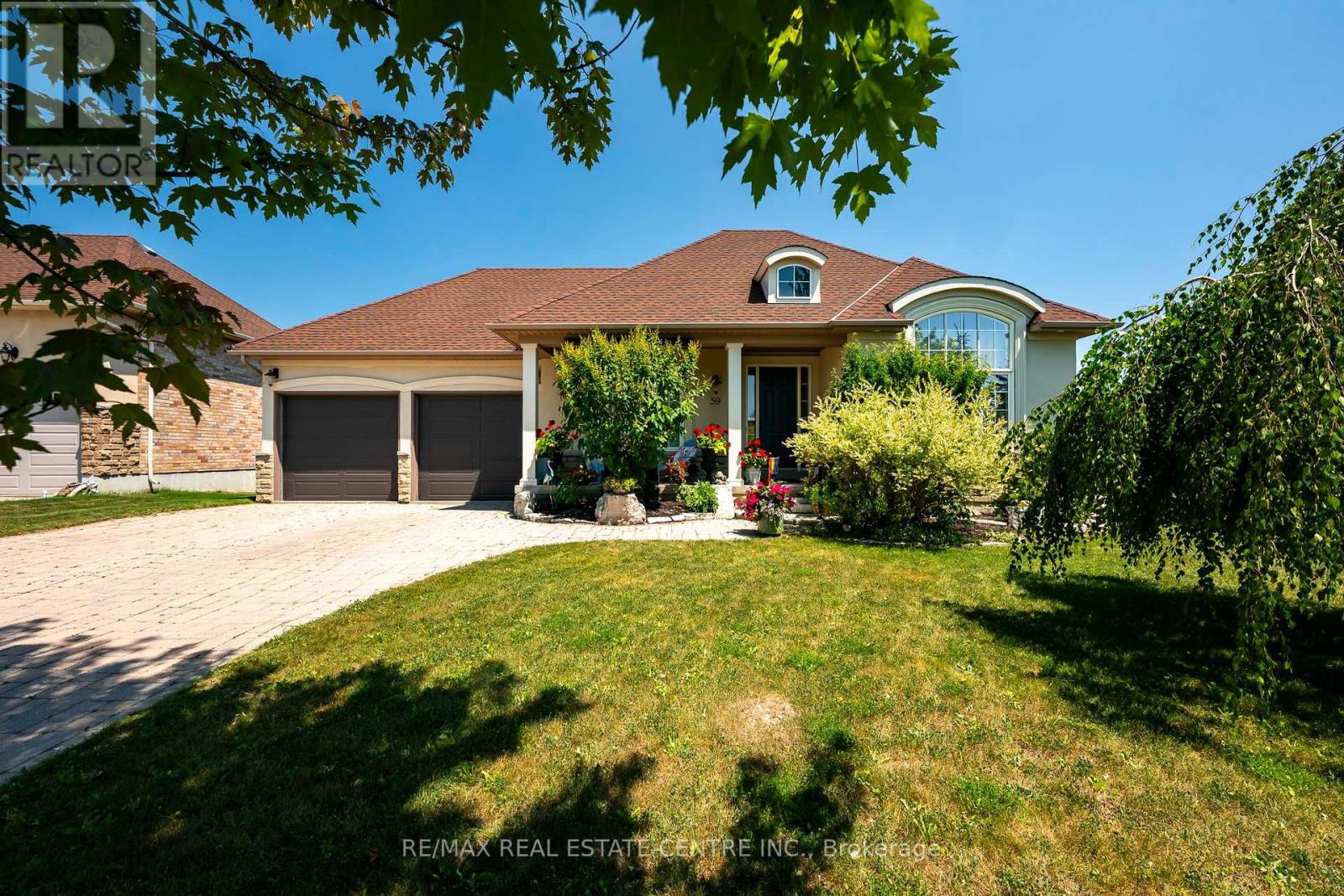 59 Young Court Property Photo 1
