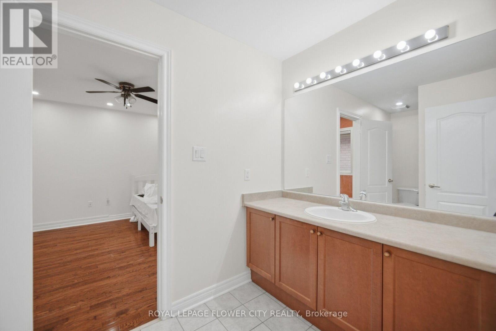 4 Castle Mountain Drive Property Photo 29