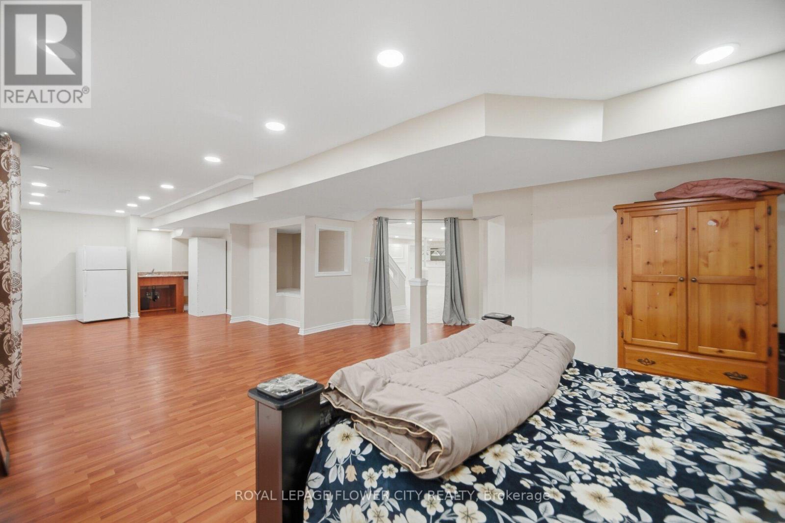4 Castle Mountain Drive Property Photo 38