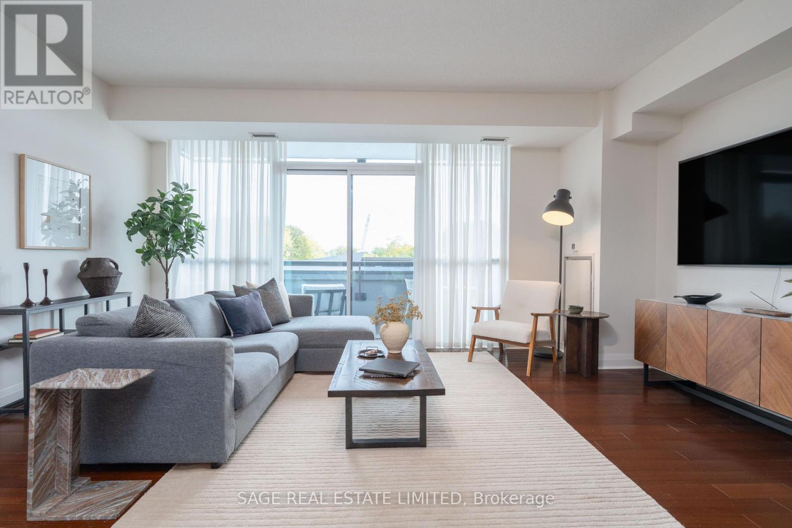 202 - 1 Hurontario Street Property Photo 1