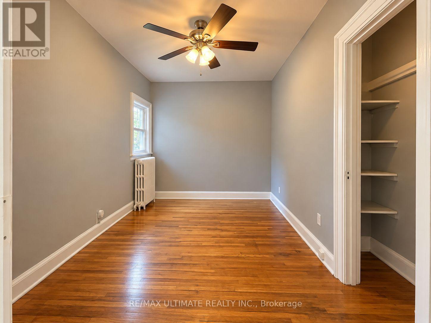 2857 Lake Shore Boulevard W Property Photo 19