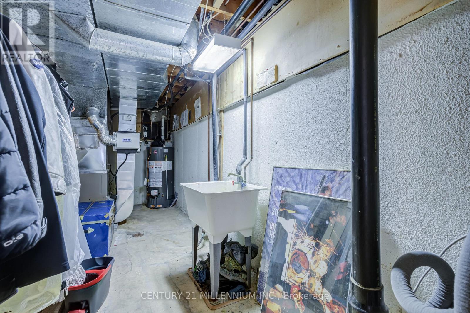 126 Elgin Drive Property Photo 32