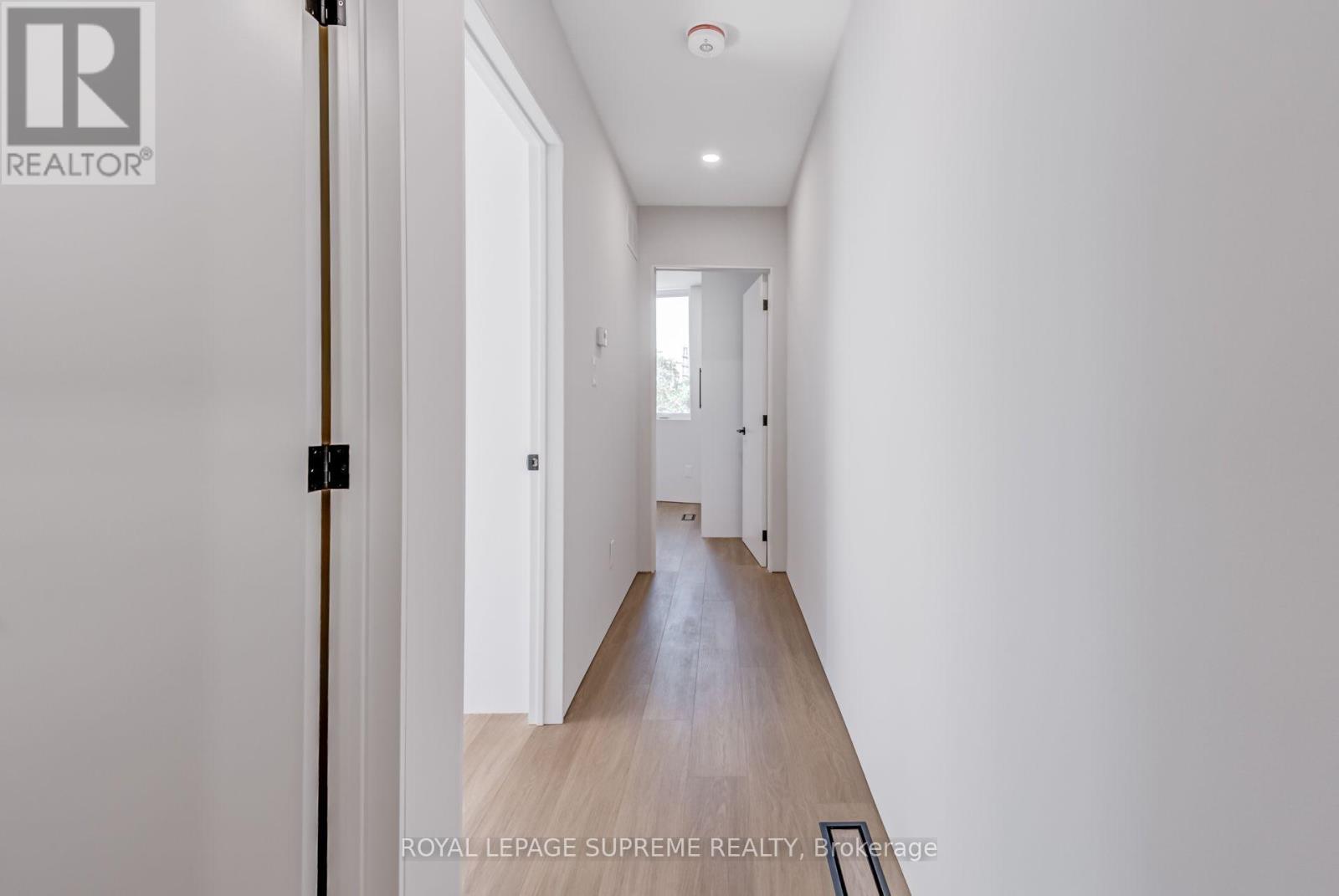 3 - 101 Bernice Crescent Property Photo 22