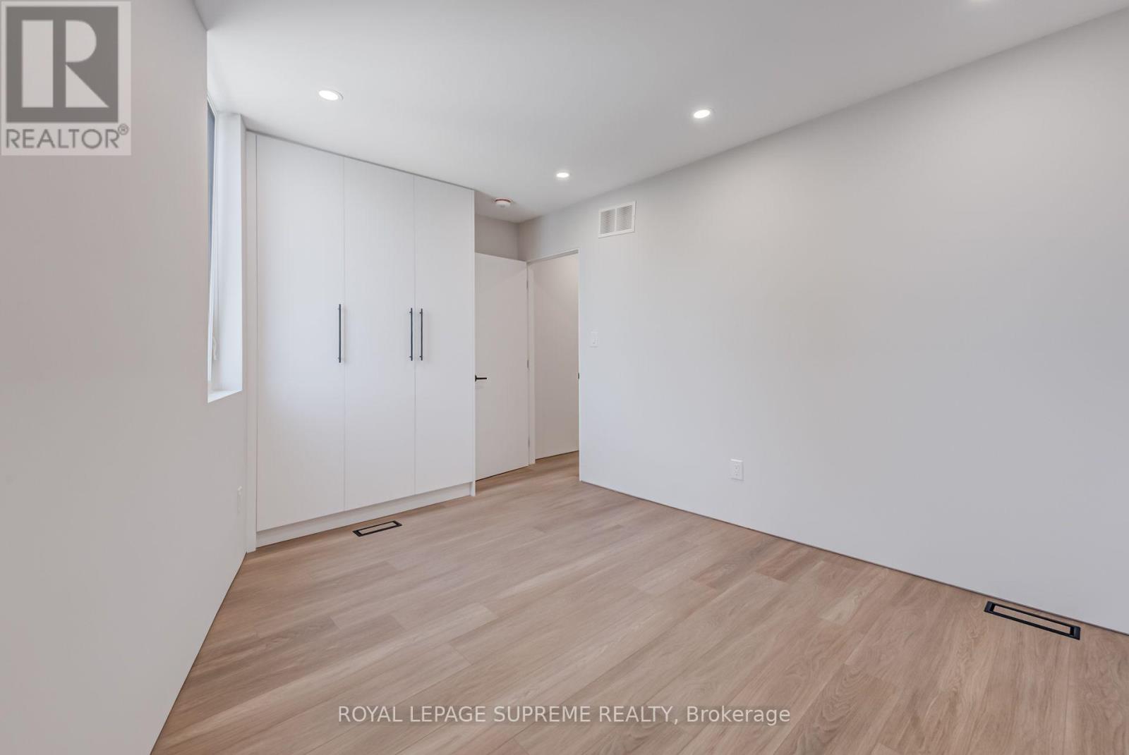3 - 101 Bernice Crescent Property Photo 26