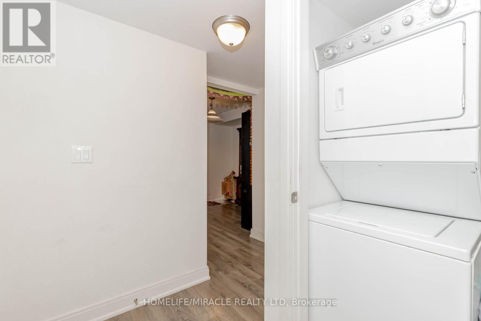 29 - 100 Dufay Road Property Photo 17