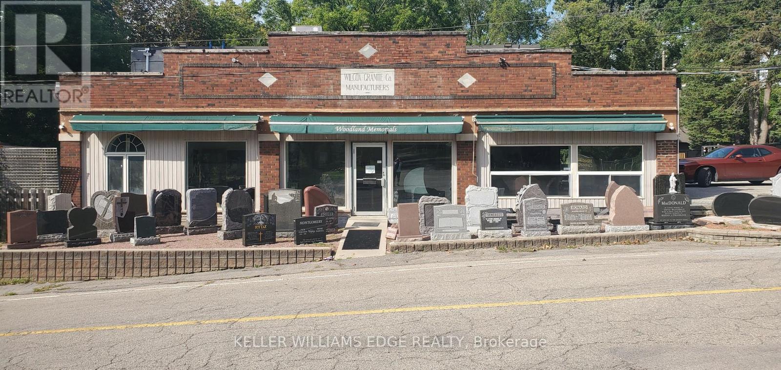 855 Spring Garden Road Property Photo 2