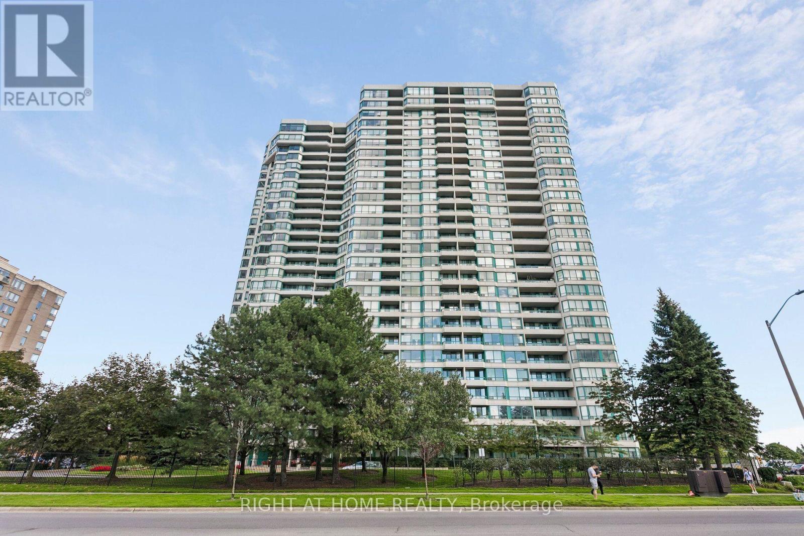 612 - 550 Webb Drive Photo de la propriété 1