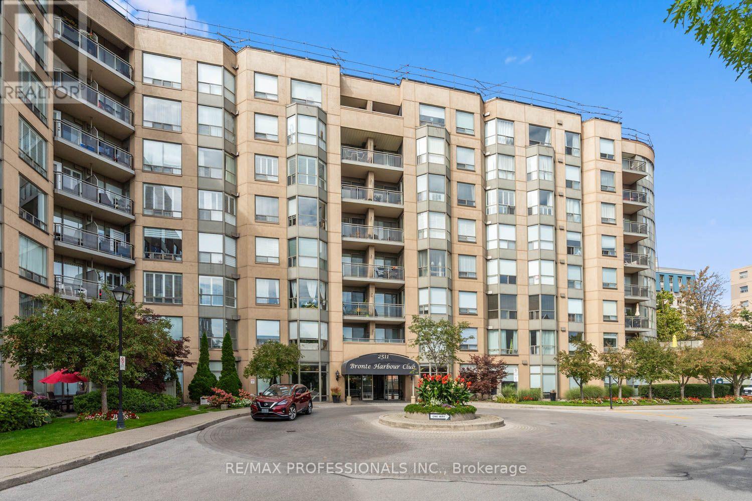 311 - 2511 Lakeshore Road W Property Photo 1