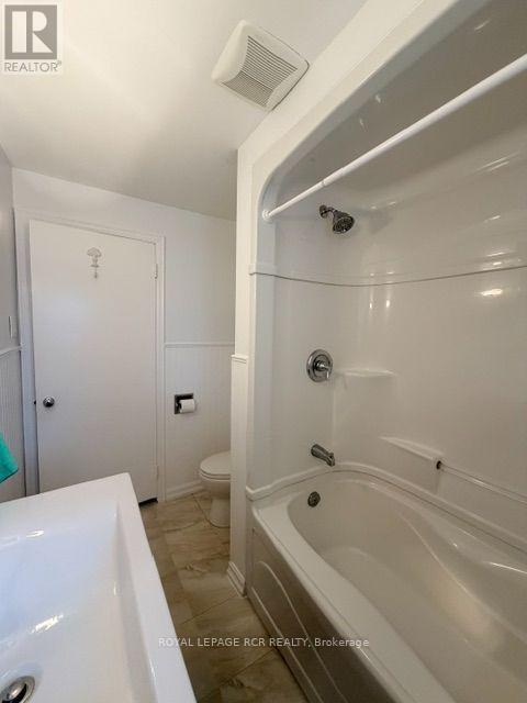 20 Elizabeth Street Property Photo 9